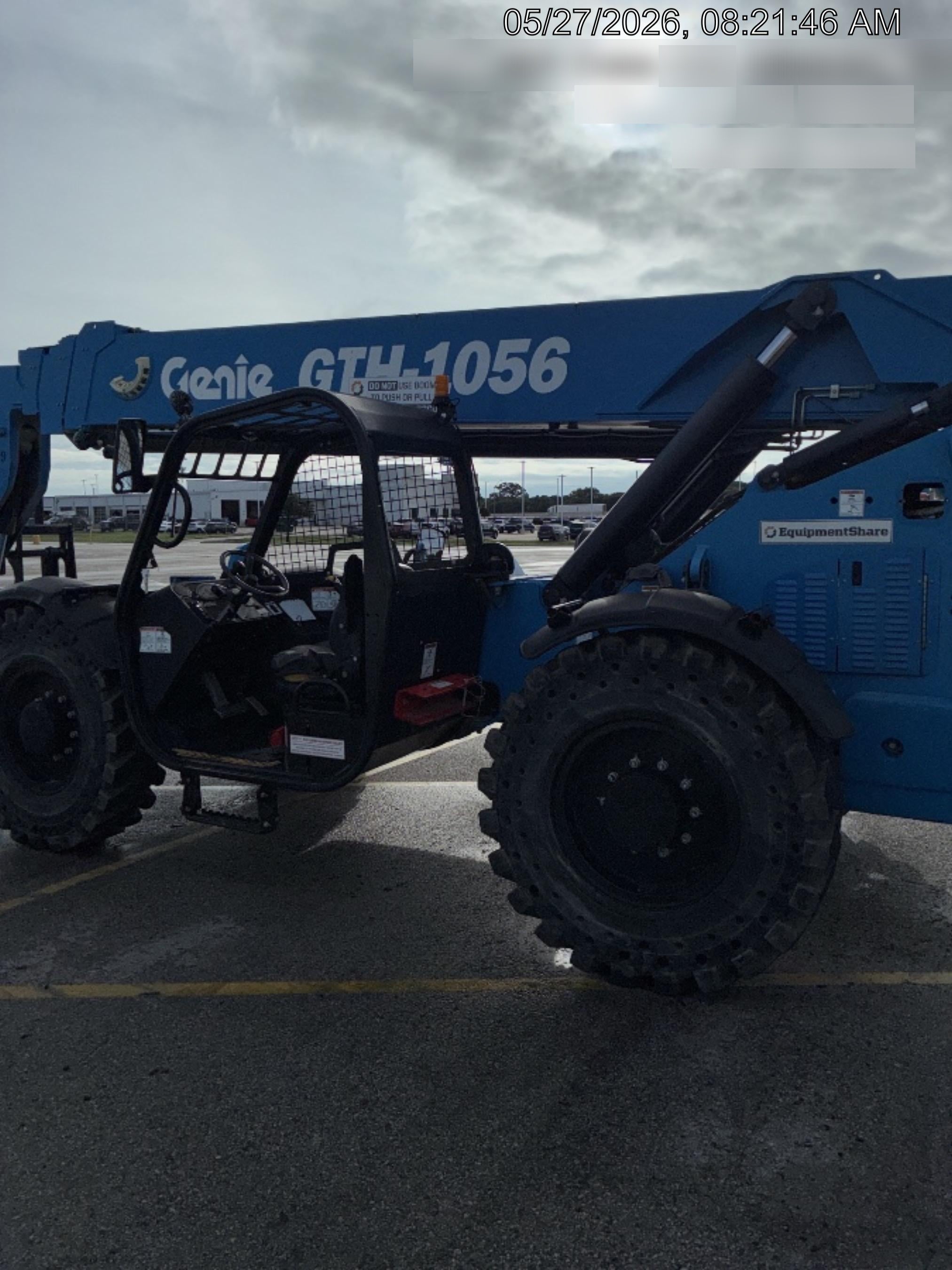 2018 GENIE GTH-1056