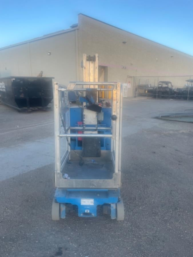 2020 GENIE GR-20