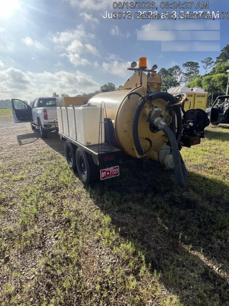2023 Vac-Tron LP573XDT T4 Koehler Diesel Engine, 500 Gallon Debris Tank, x2 100 Gallon Water Tanks