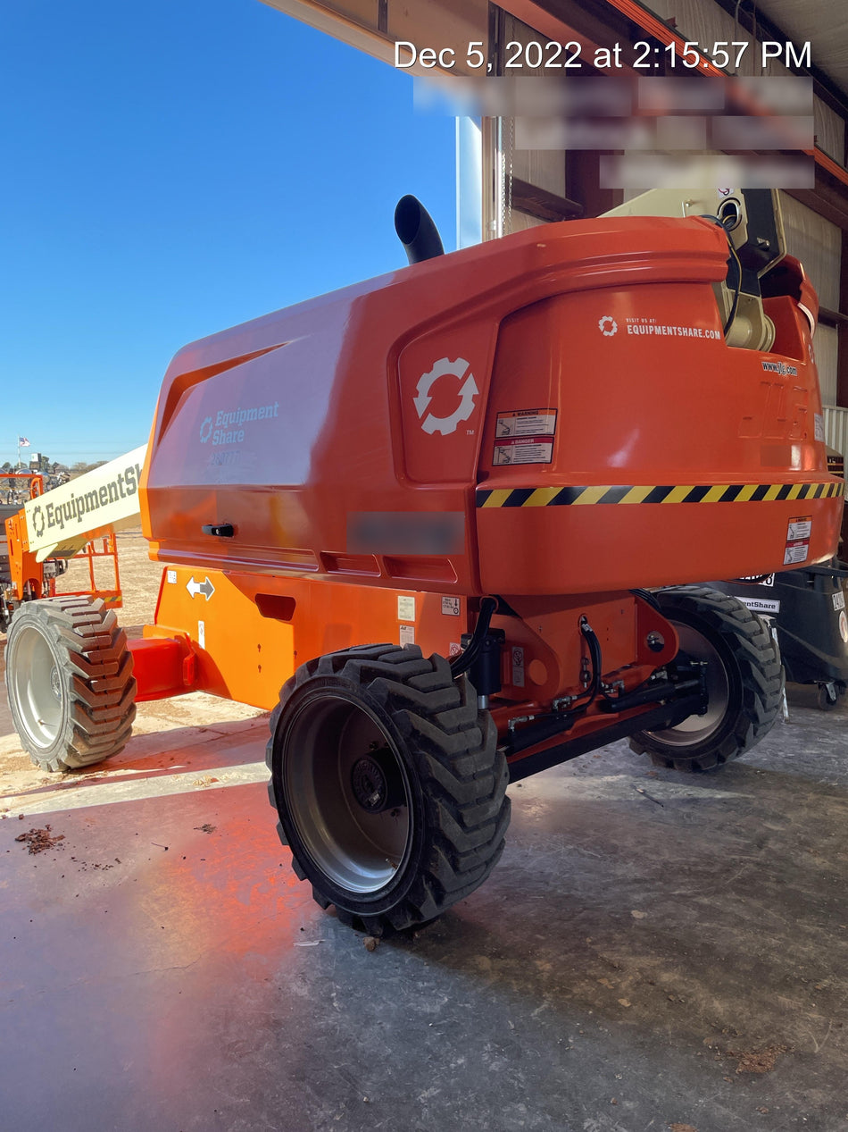 2022 JLG 600S