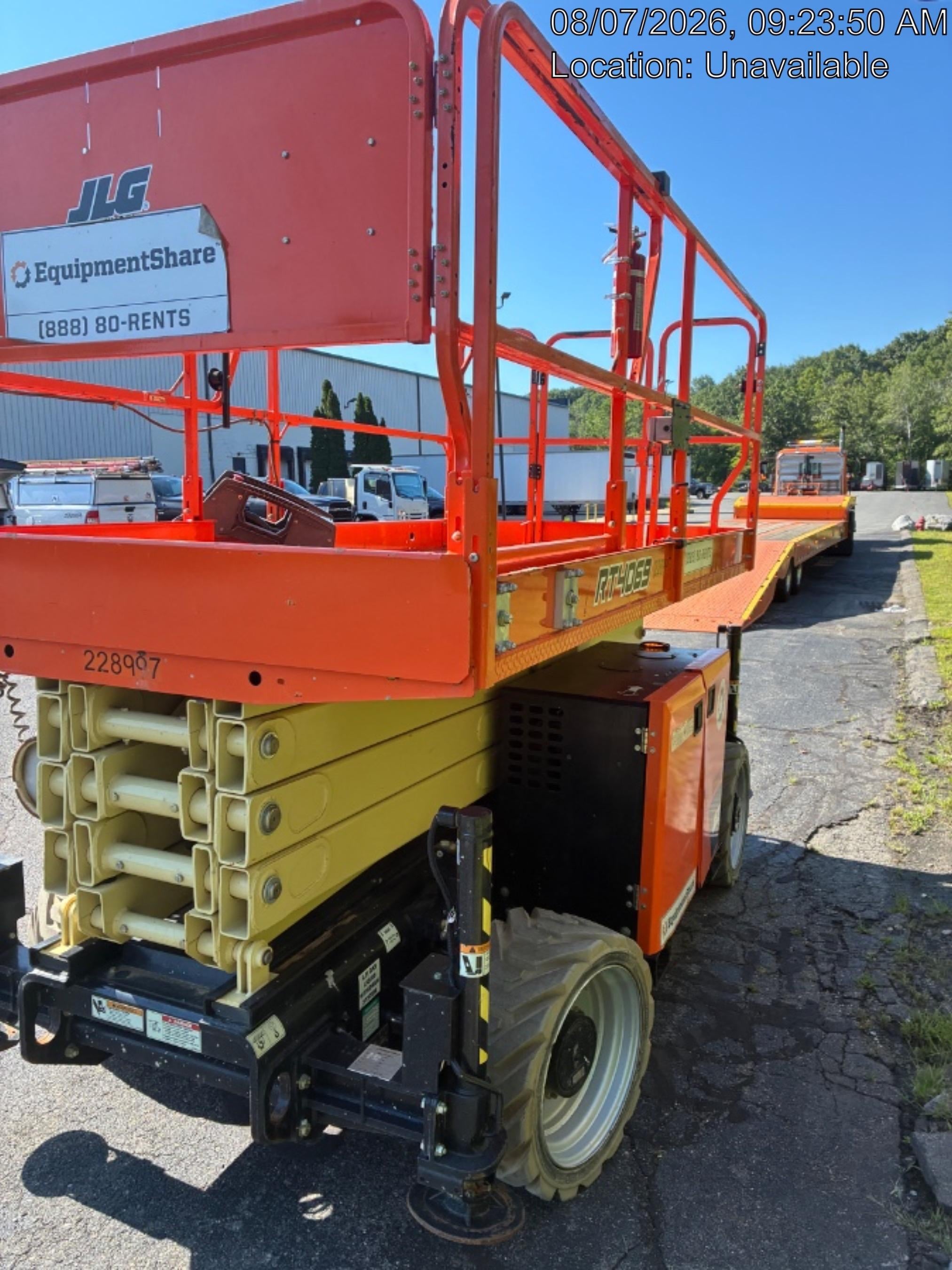 2022 JLG RT4069