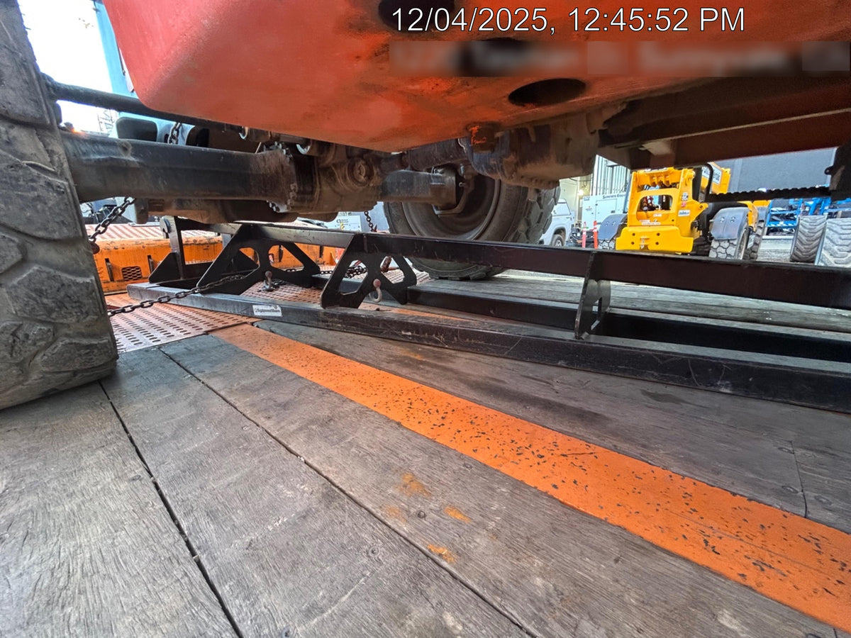 2024 JLG 100275853
