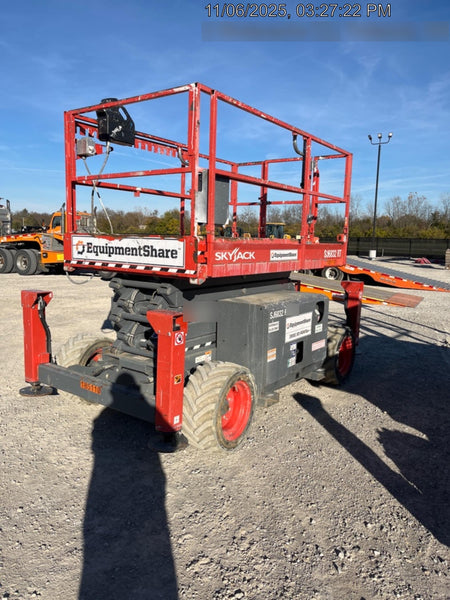 2021 SKYJACK SJ6832 RT