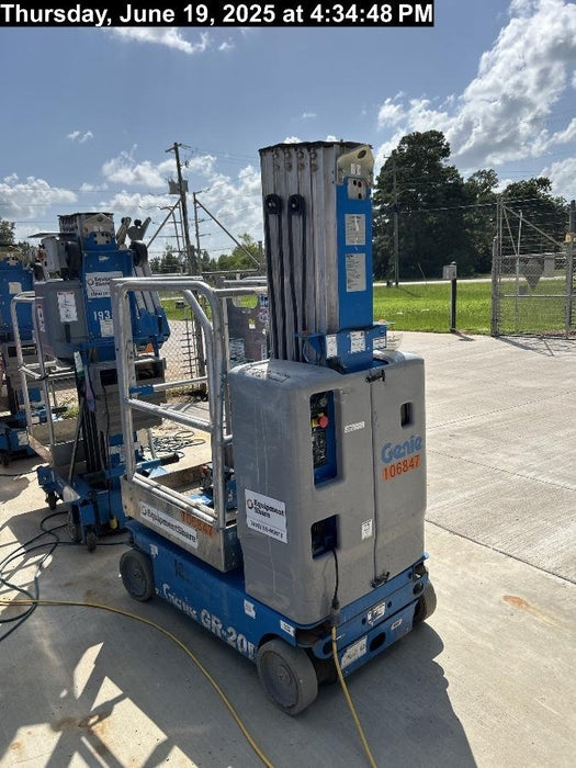 2020 GENIE GR-20