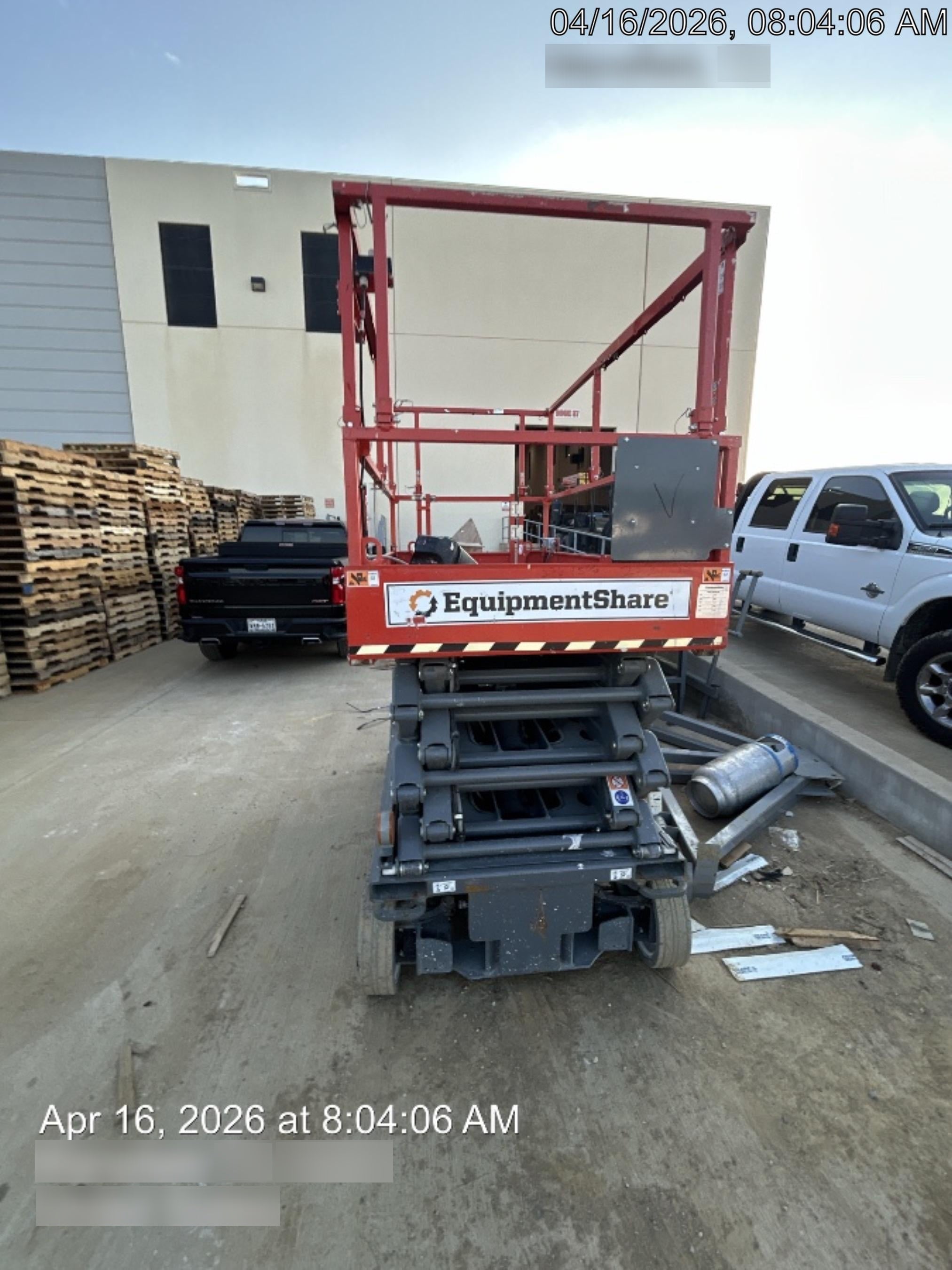 2023 SKYJACK SJ4740