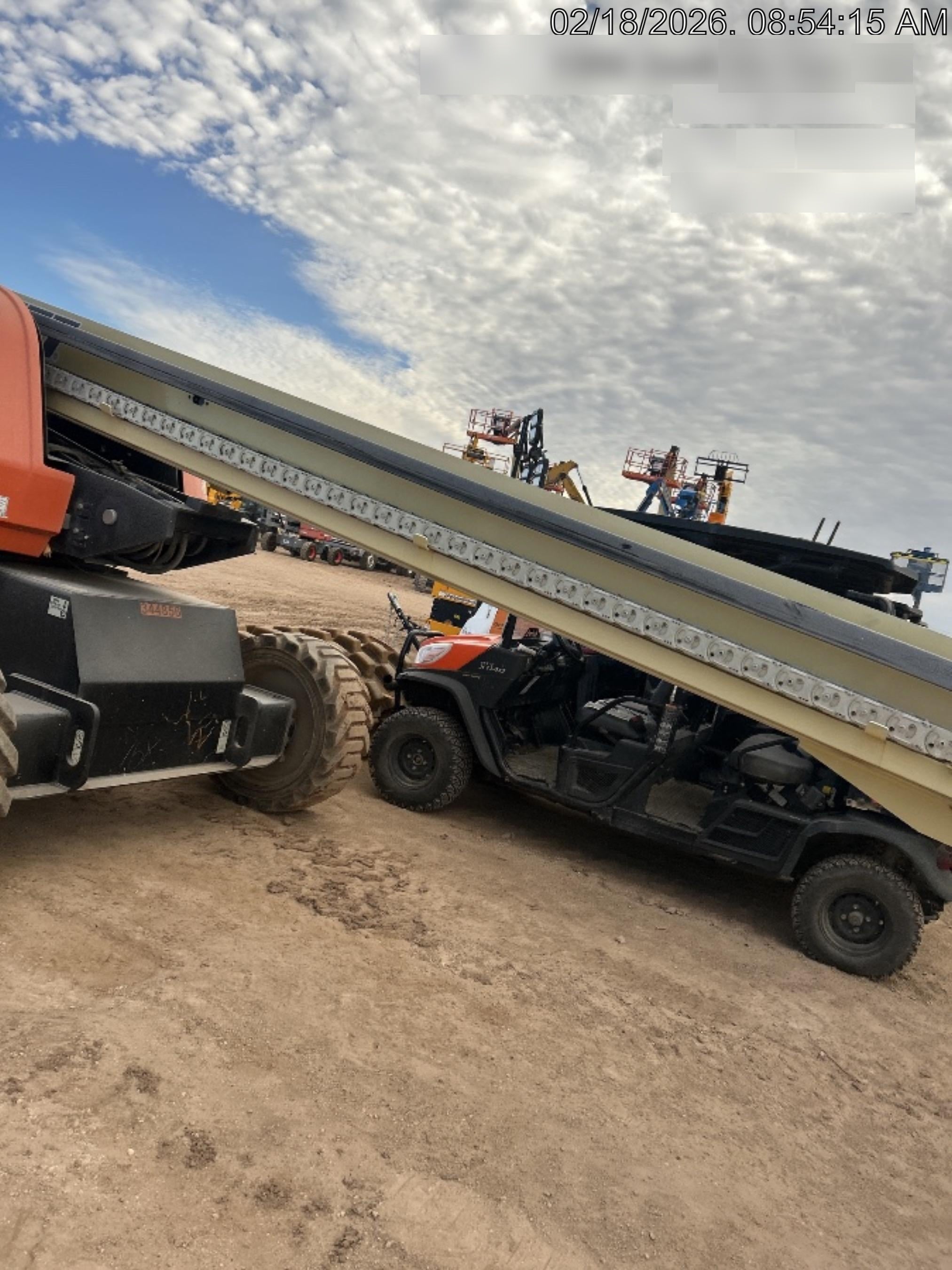 2023 JLG 600S