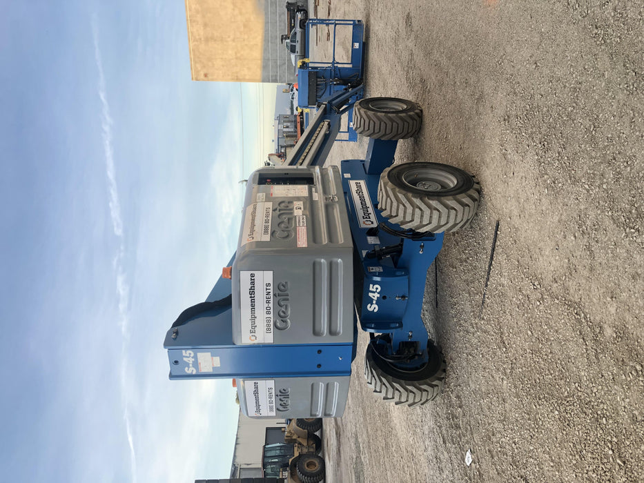 2019 GENIE S-45
