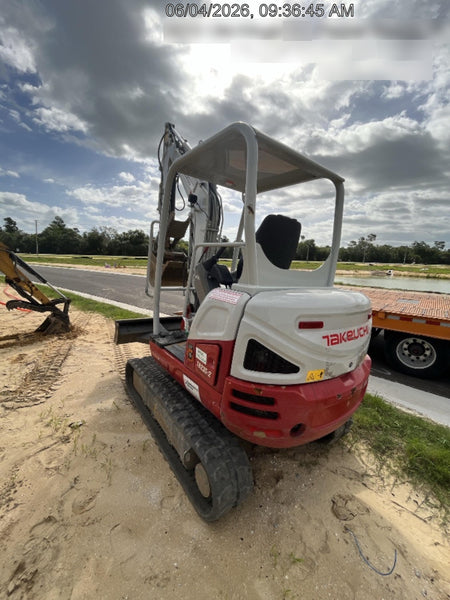 2024 TAKEUCHI TB235-2R