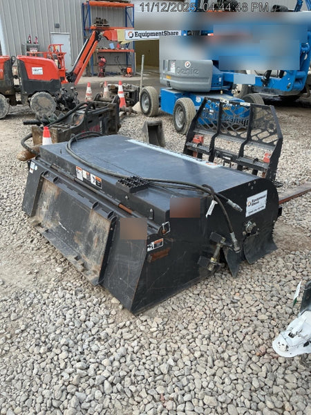 2020 PALADIN Sweepster SB72