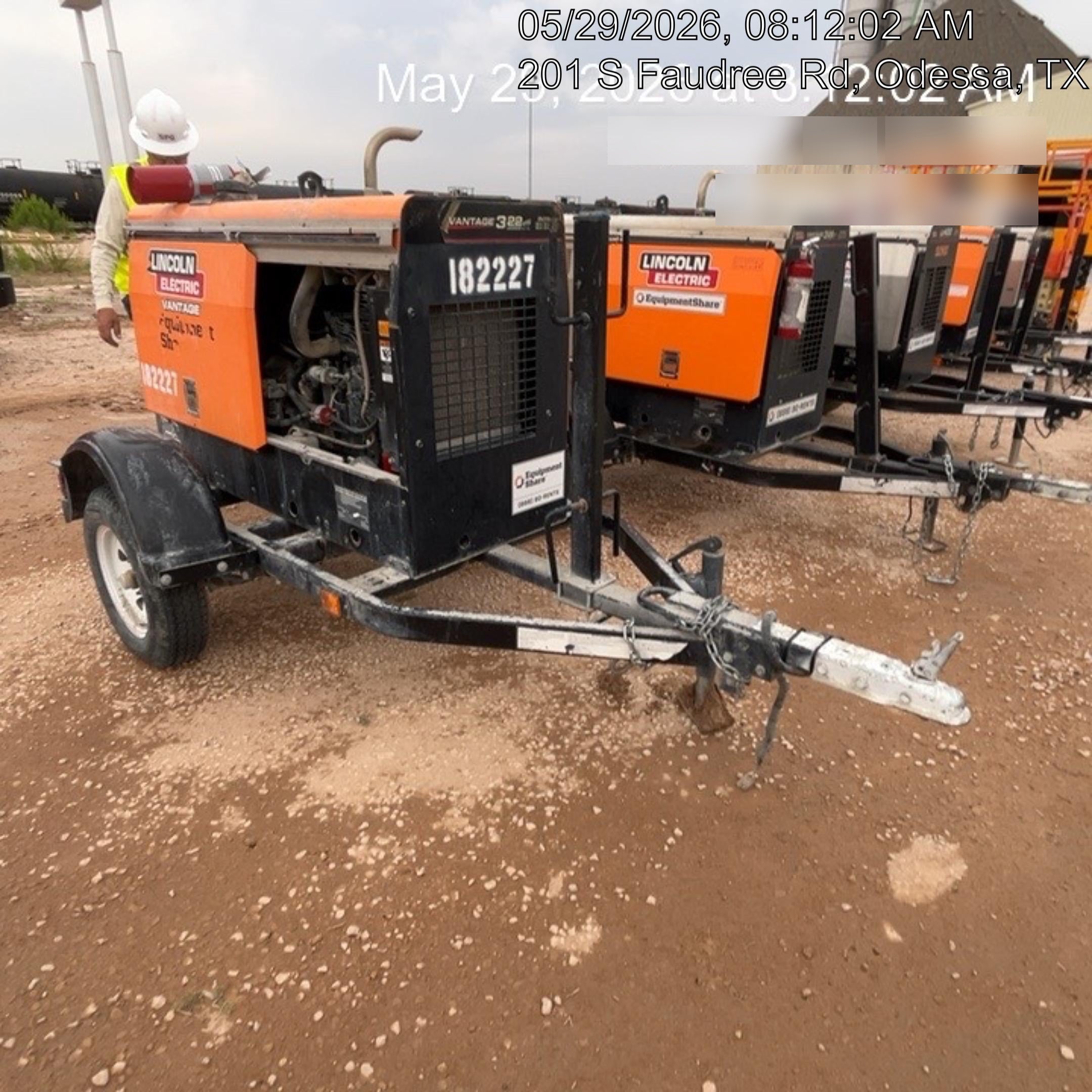 2021 Lincoln Electric Vantage 322 Vantage 322 Ready Pak 3 w/ Decals, ORANGE (includes trailer, cable rack, fender light kit) NO Telematics