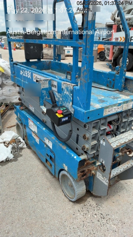 2019 Genie GS-1930 Fixed Rails with Chain Entry