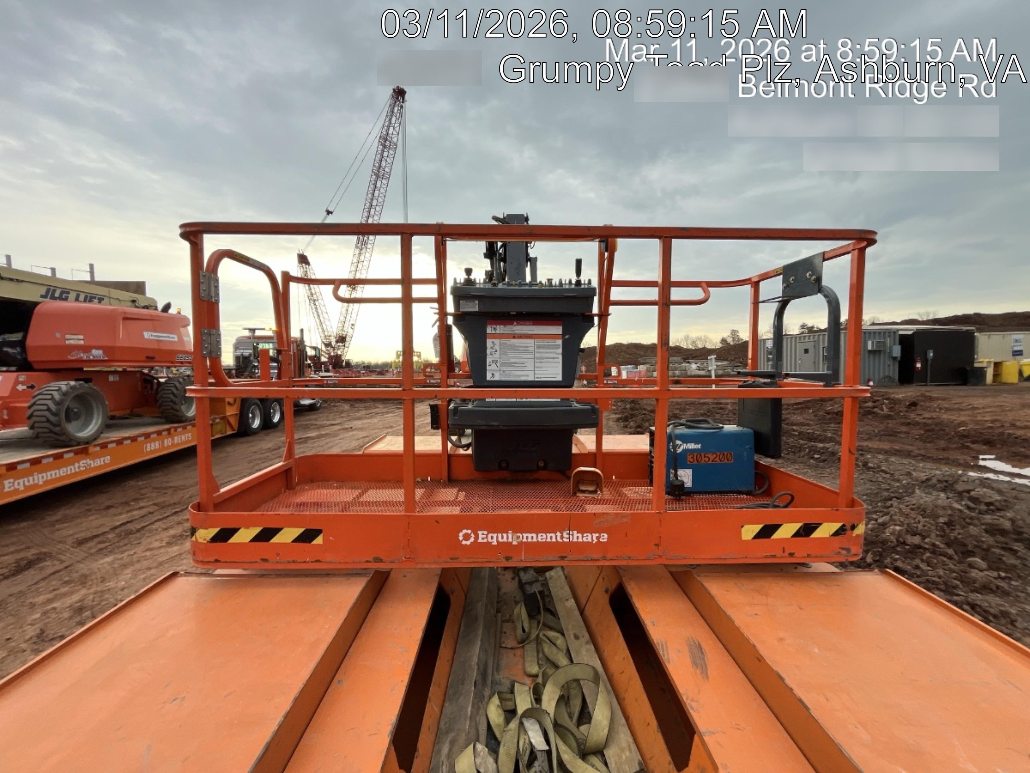 2025 JLG 660SJ