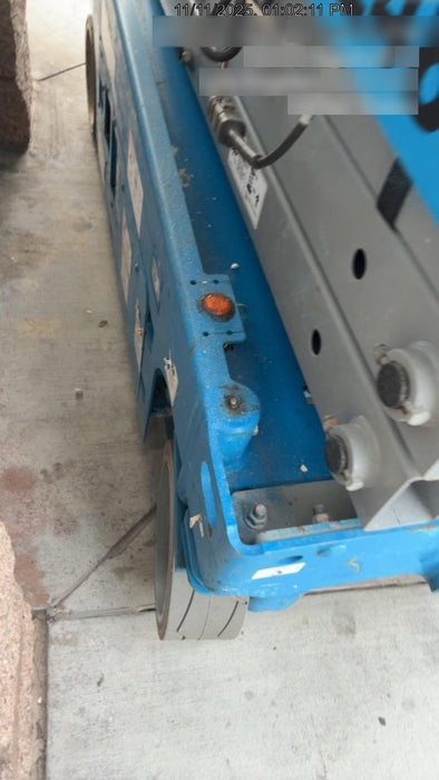 2020 Genie GS-1930 Solid Non Marking Tires, Beacon, Folding rails with half height swing gate, 800W Inverter