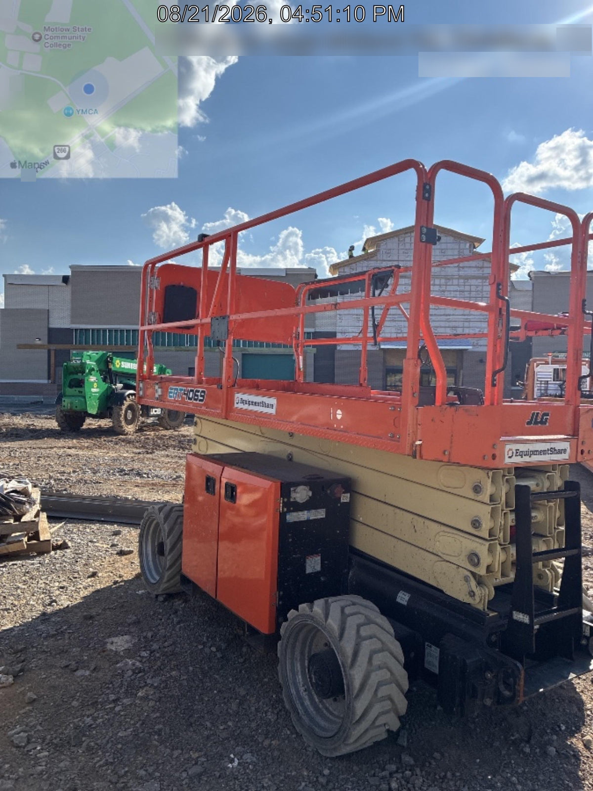 2022 JLG ERT4069