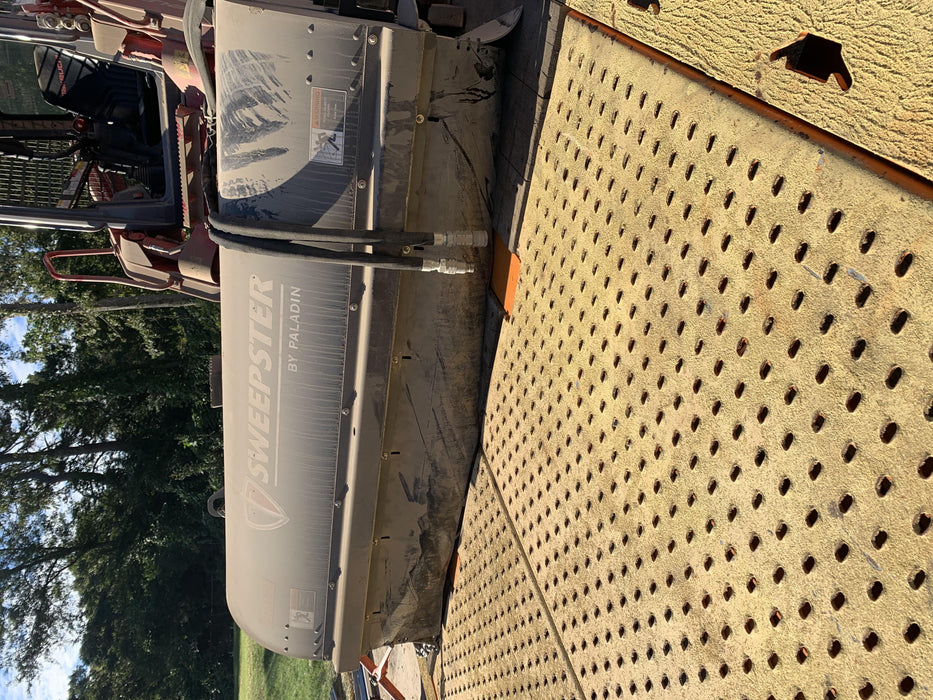 2020 PALADIN Sweepster SB72