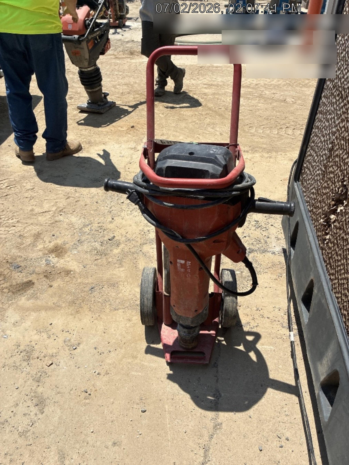 2023 HILTI TE 3000-AVR