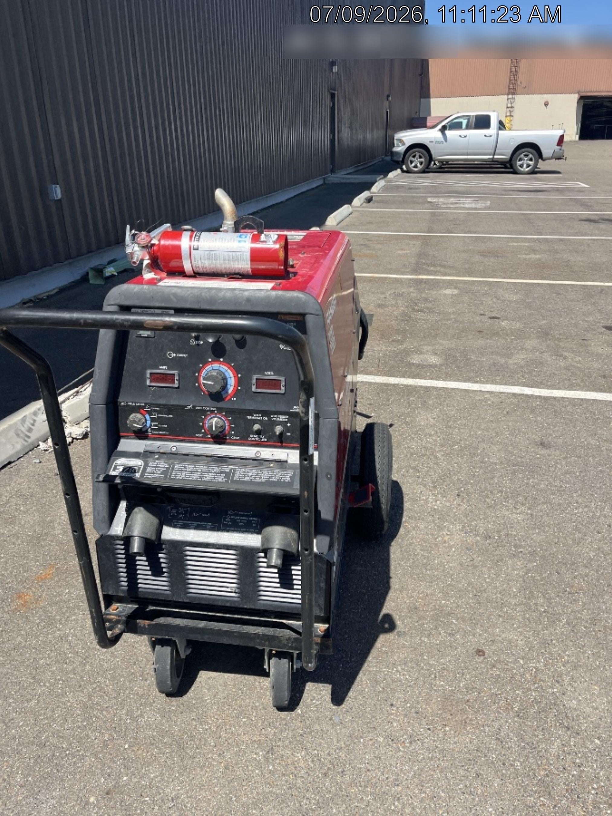 2025 LINCOLN ELECTRIC Ranger 305 LPG