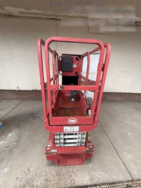 2019 MEC 1330SE MEC 1330SE w/ES Track Hardware, Full Extended 2 Year Warranty