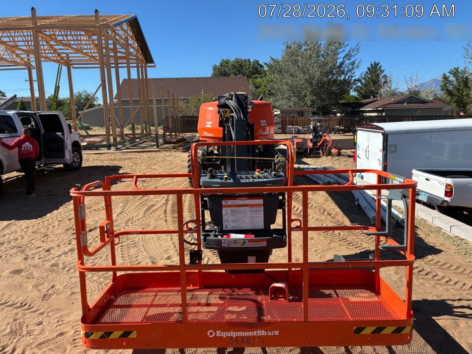 2025 JLG 660SJ