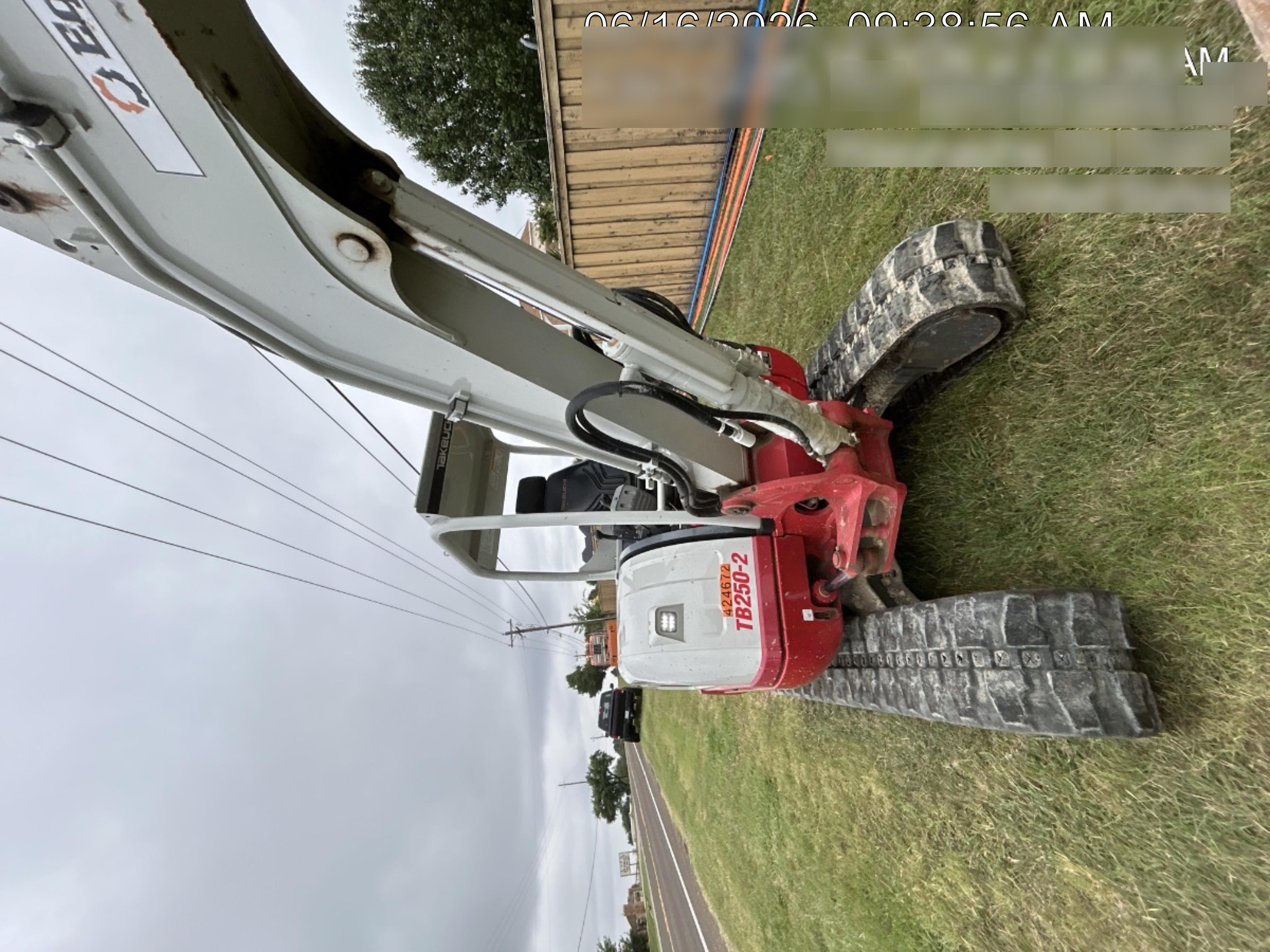 2024 TAKEUCHI TB250-2R