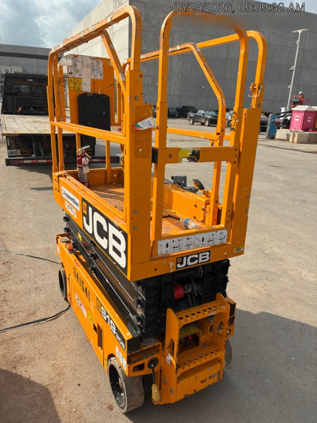 2023 JCB S1930E