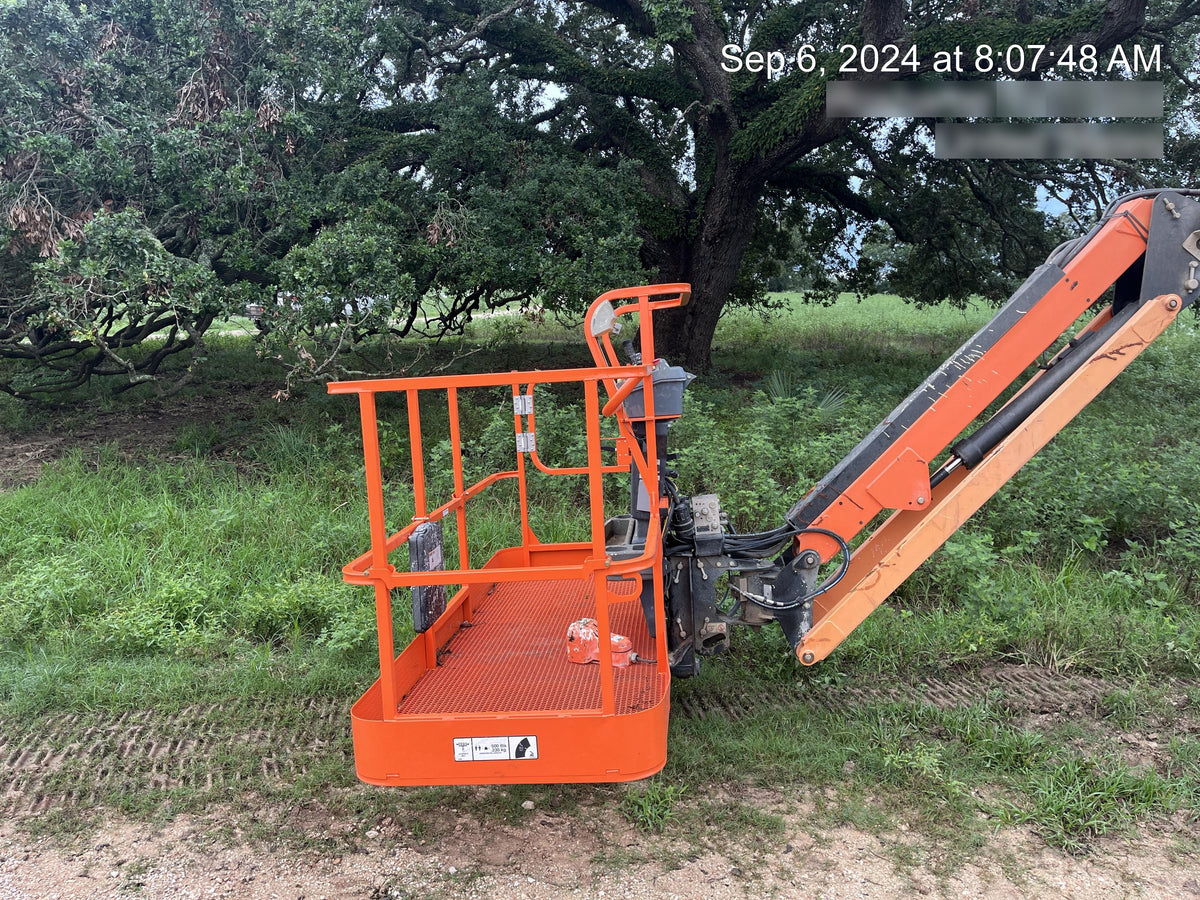 2022 JLG 660SJ Quad Track
