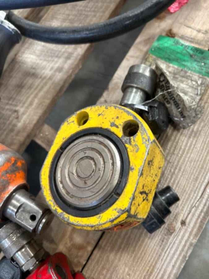 2021 ENERPAC RSM300