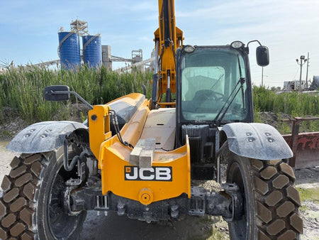 2025 JCB 509-42