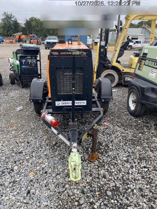 2021 Lincoln Electric Vantage 322 Vantage 322 Ready Pak 3 w/ Telematics & Decals, ORANGE (includes trailer, cable rack, fender light kit)