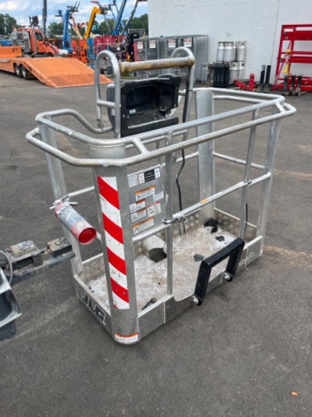 2021 JLG X600AJ