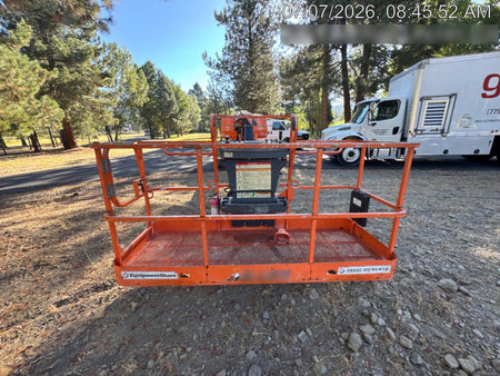 2021 JLG 660SJ