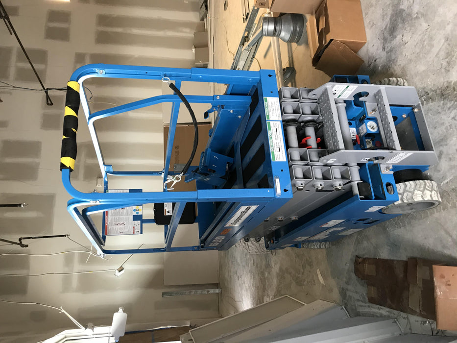 2019 Genie GS-1930 Fixed Rails with Chain Entry