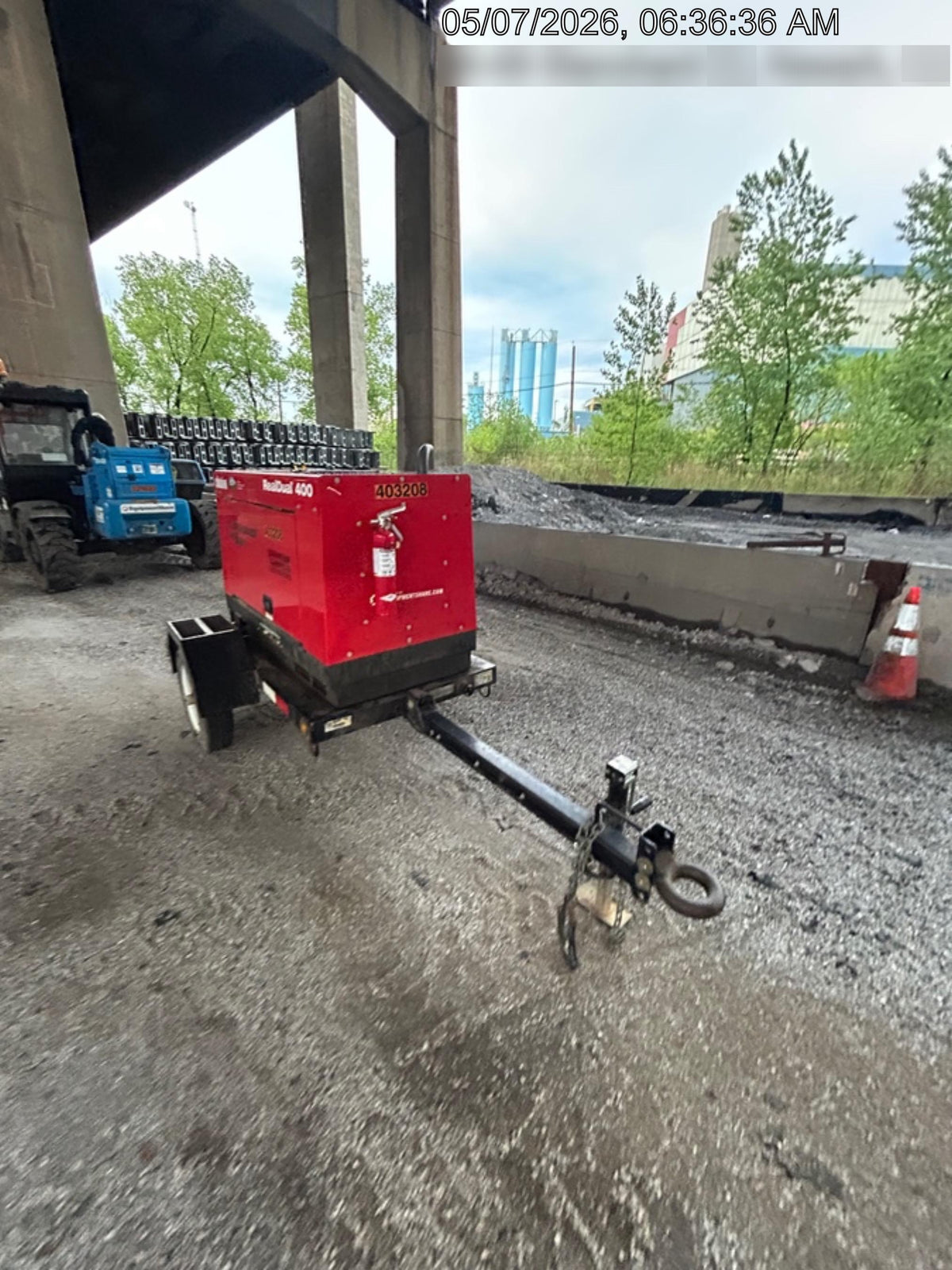 2024 Shindaiwa DGW400MDL Kubota D902 Engine, 23 HP, Dual Op Welder, Wire, Arc, Droop Stick, Tig, and CC Stick Functionality, Simulphase, 3 Phase and 1 Phase Gen Output, Single Axle NB Trlr, Slr Trckl Chrg 12V 12W, Fire Ext
