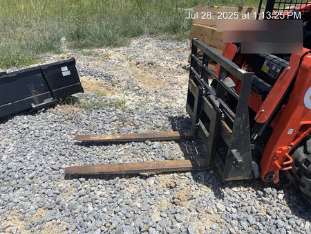 2022 ARROW MATERIAL HANDLING 48" Pallet Forks - Arrow