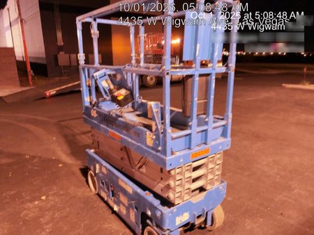2020 Genie GS-1930 Solid Non Marking Tires, Beacon, Folding rails with half height swing gate, 800W Inverter