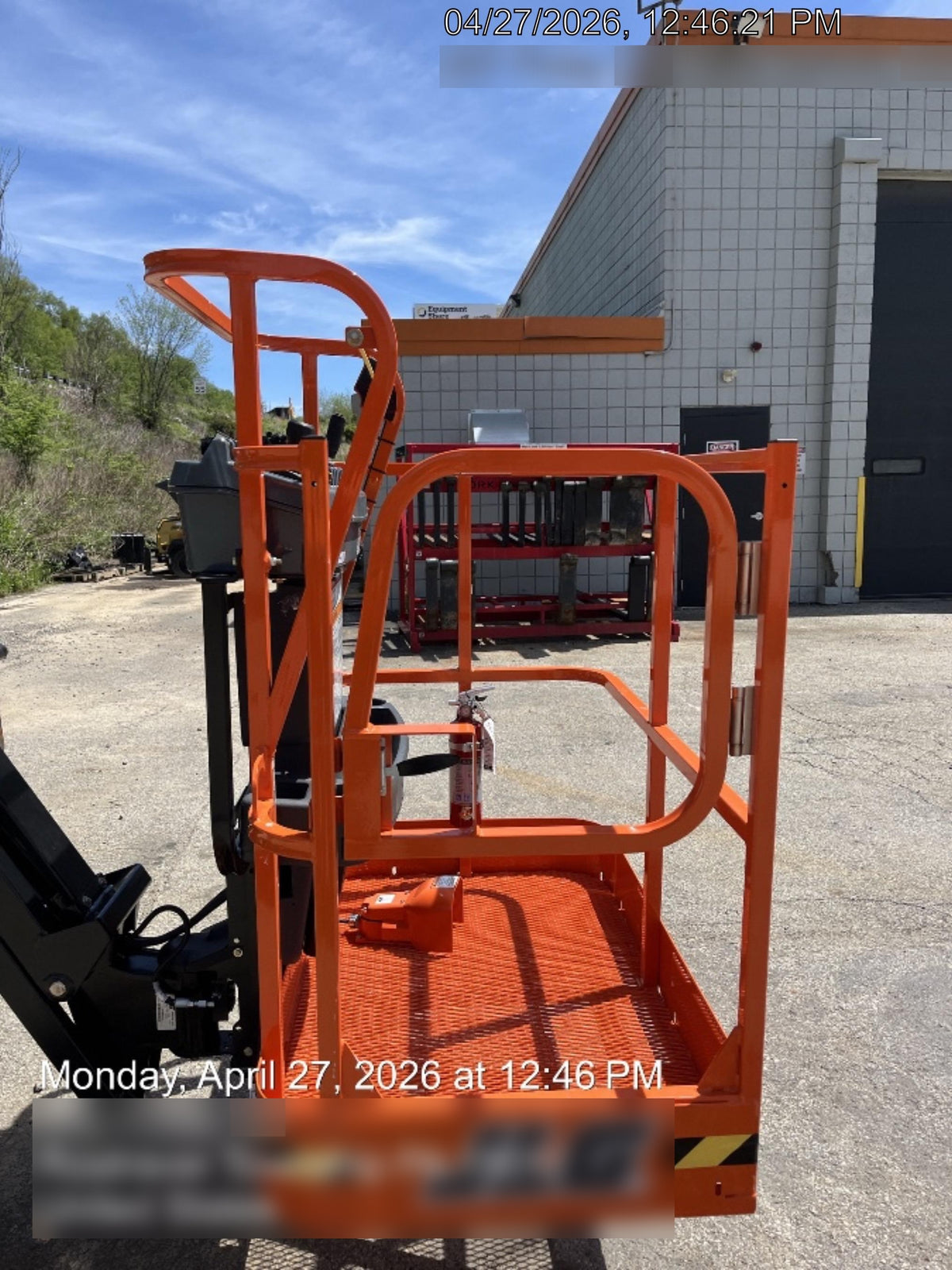 2026 JLG E300AJP