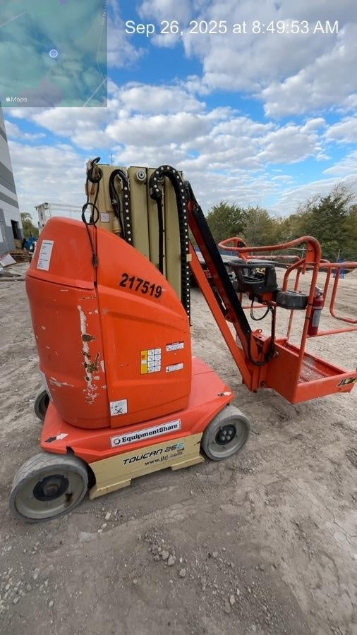 2022 JLG 26E