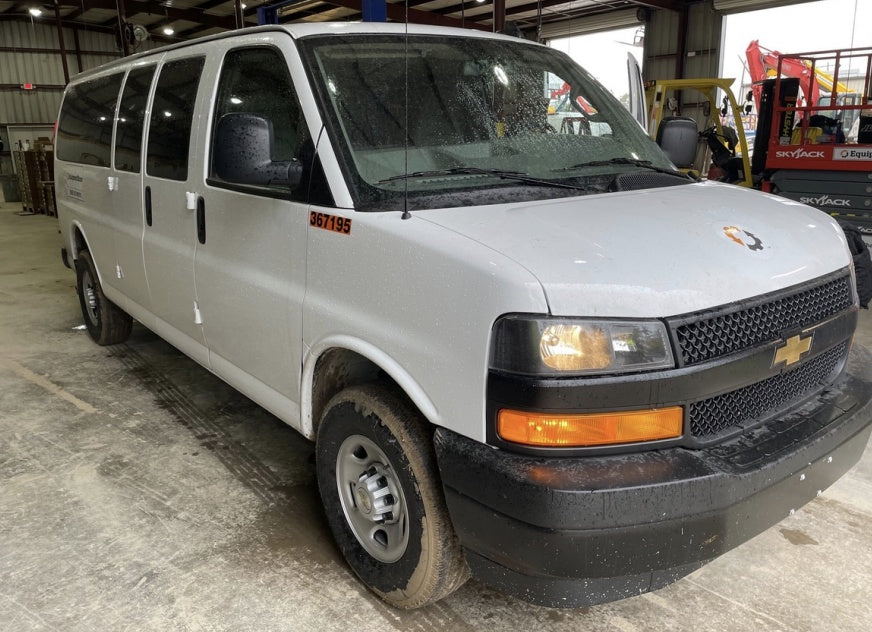 2023 CHEVROLET Express Van - Rental