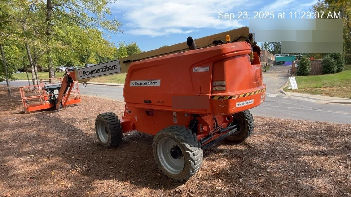 2021 JLG 660SJ