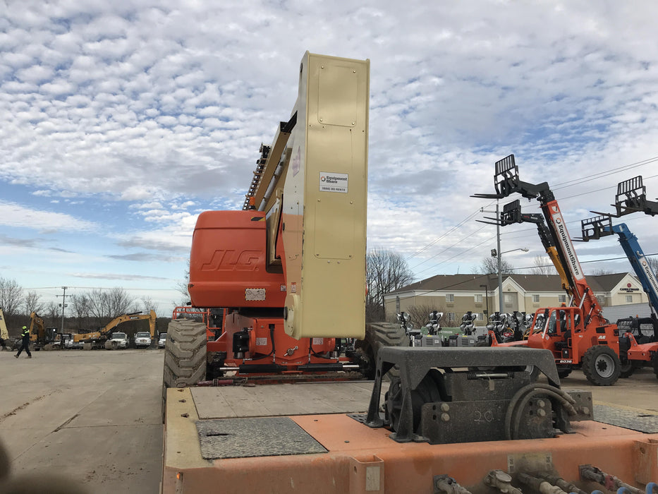 2019 JLG 800AJ