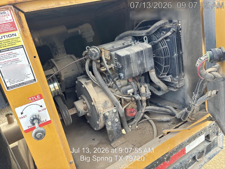 2021 Vac-Tron LP573XDT T4 Koehler Diesel Engine, 500 Gallon Debris Tank, x2 100 Gallon Water Tanks