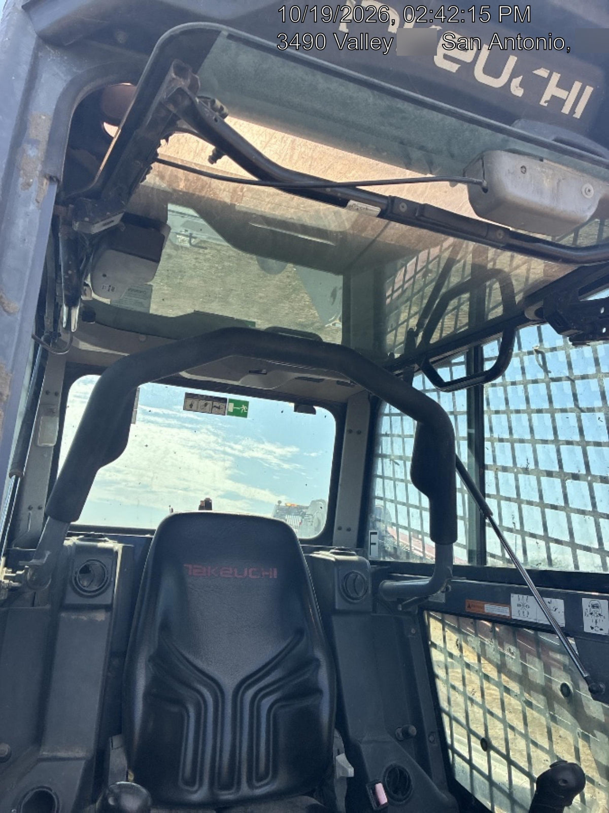 2021 TAKEUCHI TL12R2-CR