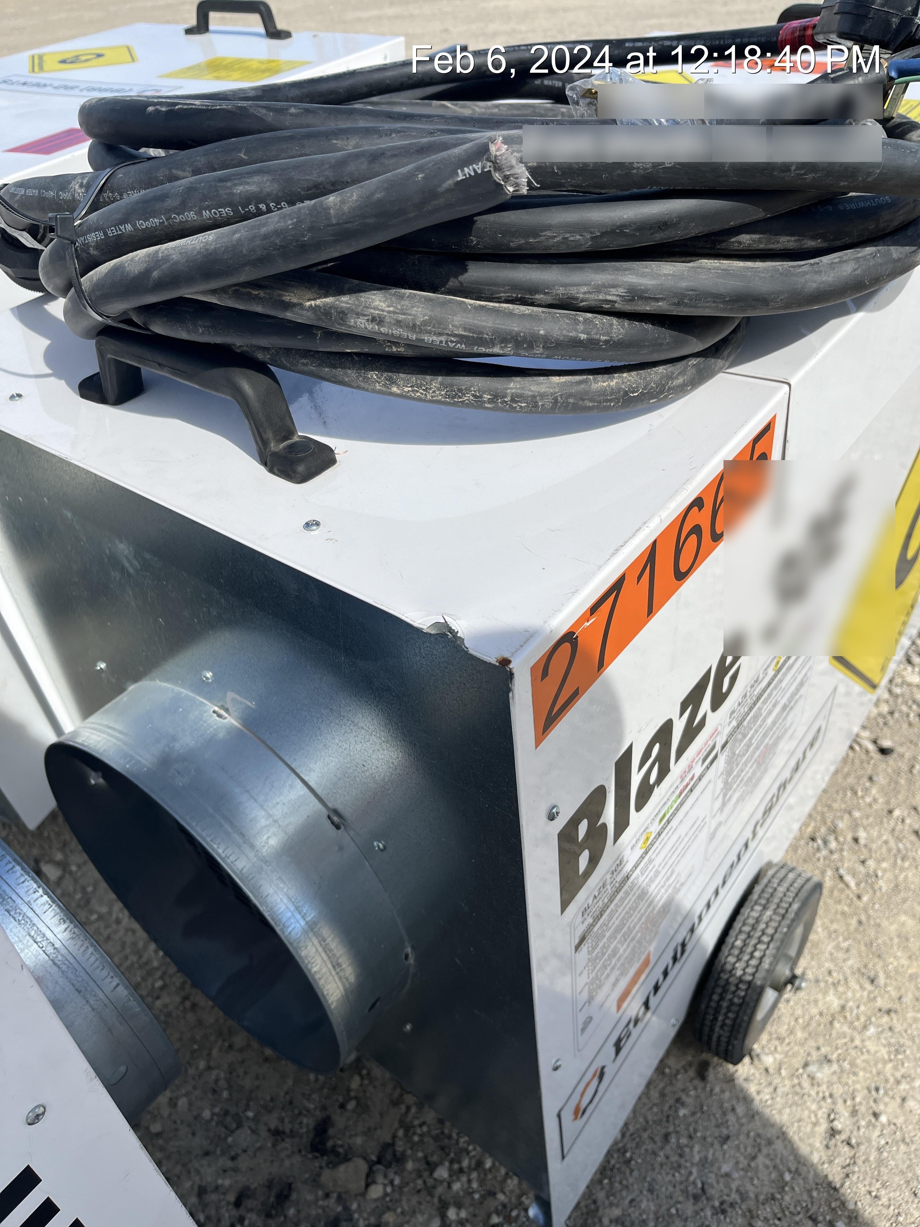 2022 CAMPO EB30E