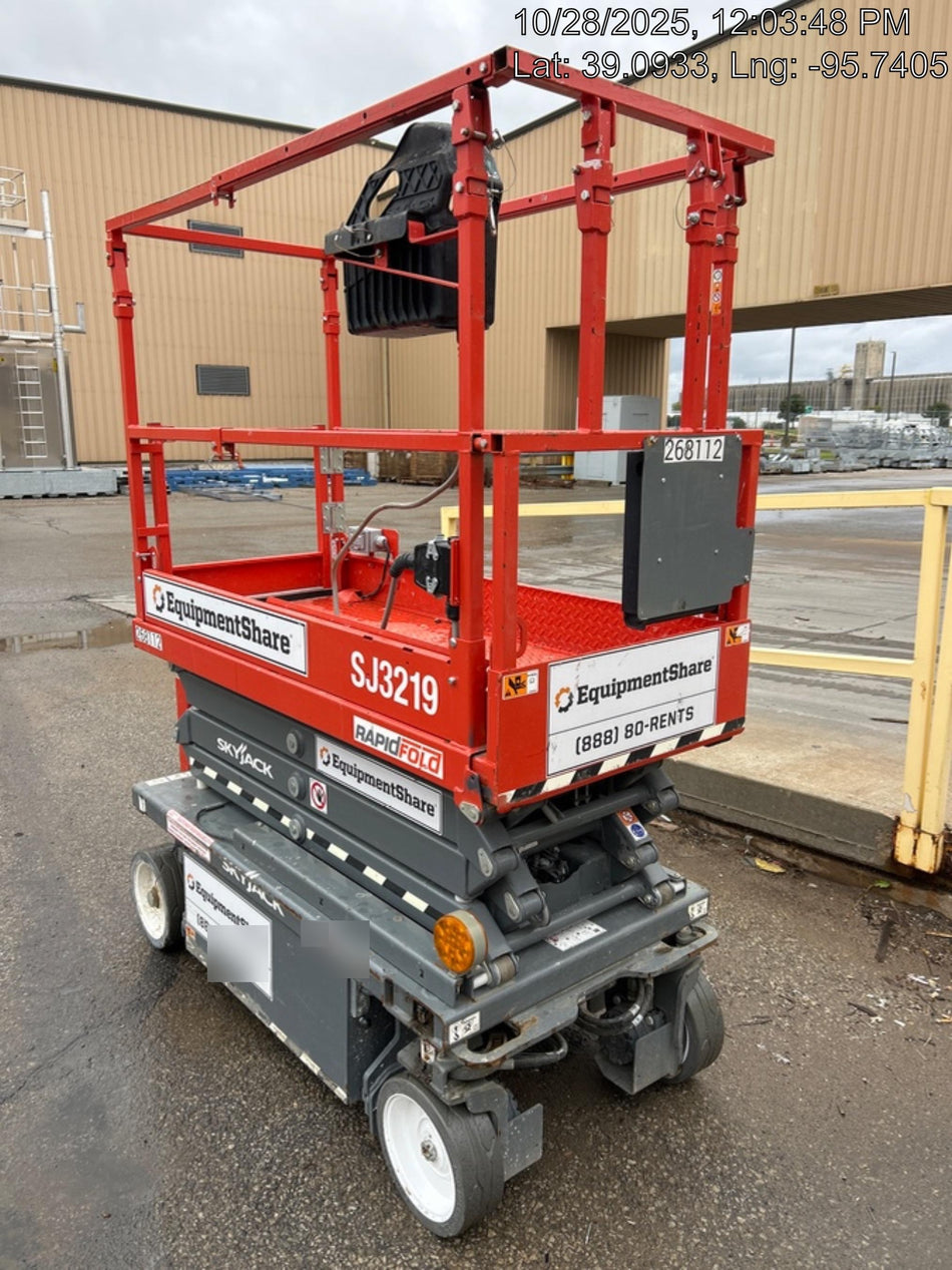 2023 SKYJACK SJ3219