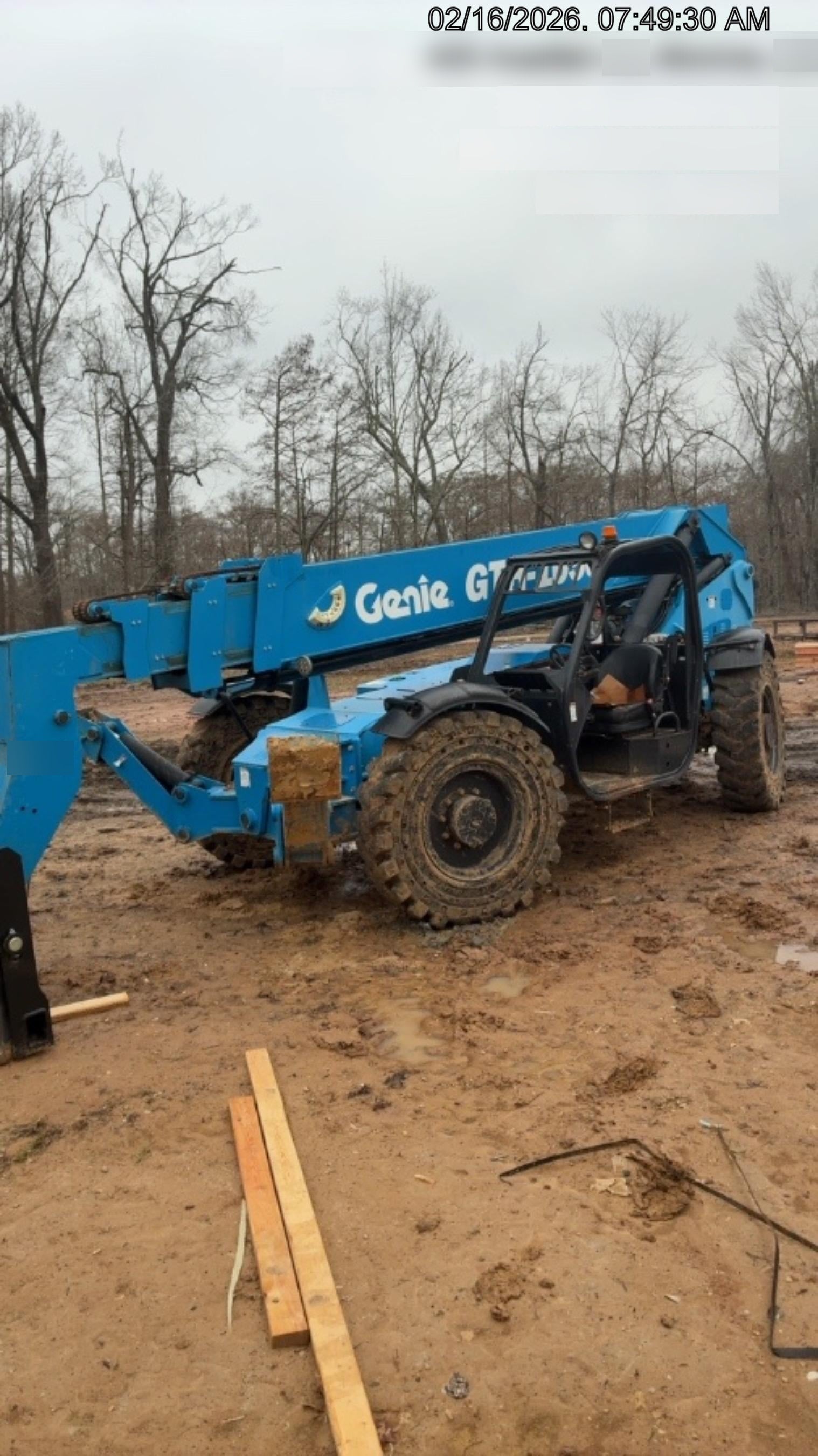 2017 GENIE GTH-1056