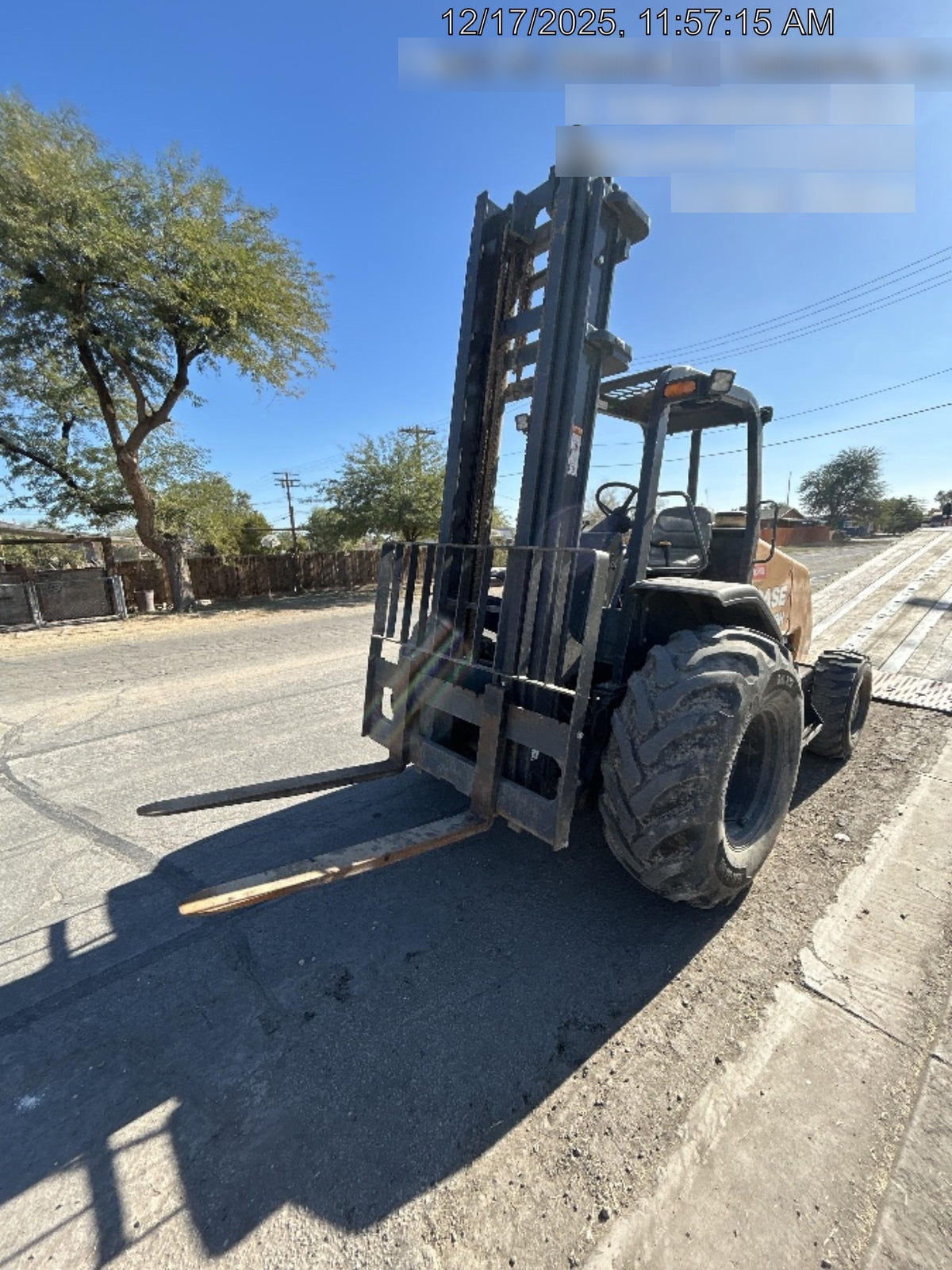 2023 CASE 588H