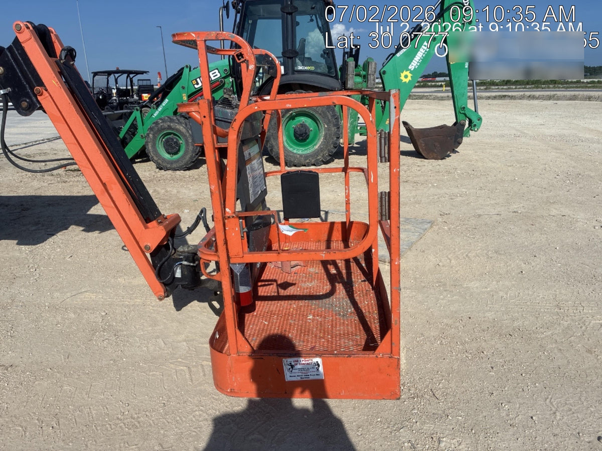 2019 JLG 450AJ