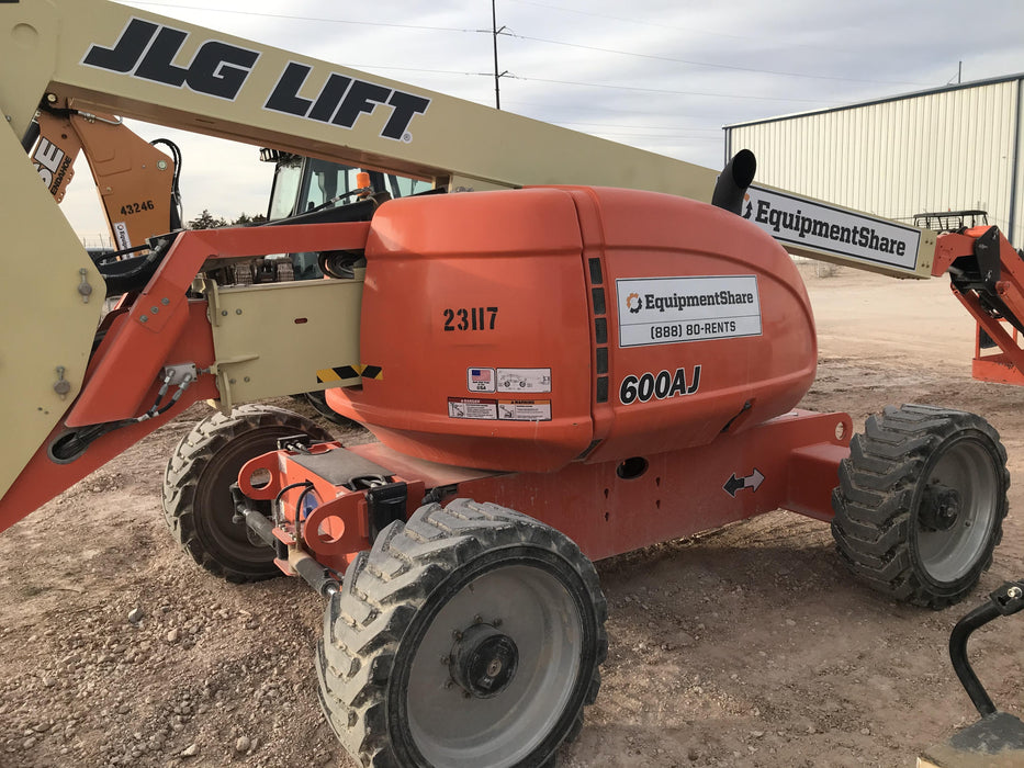 2019 JLG 600AJ