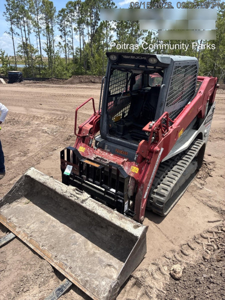 2023 TAKEUCHI TL10V2-CR