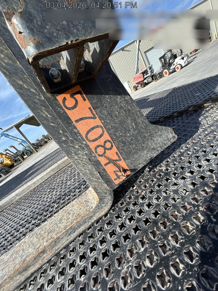 2025 ARROW MATERIAL HANDLING F5100CB - 72"